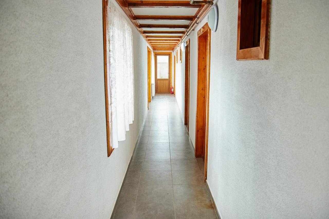 Pensiunea Colt Alb Ocolis Esterno foto